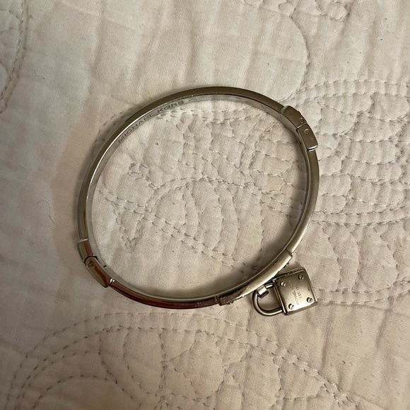 Michael Kors bracelet - Picture 2 of 6